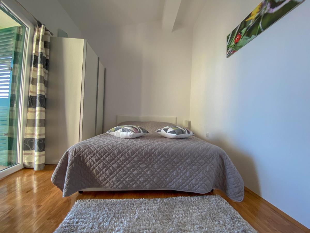 Apartman Ivan Hotel Makarska Exterior foto