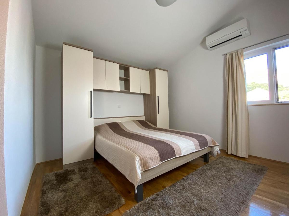 Apartman Ivan Hotel Makarska Exterior foto