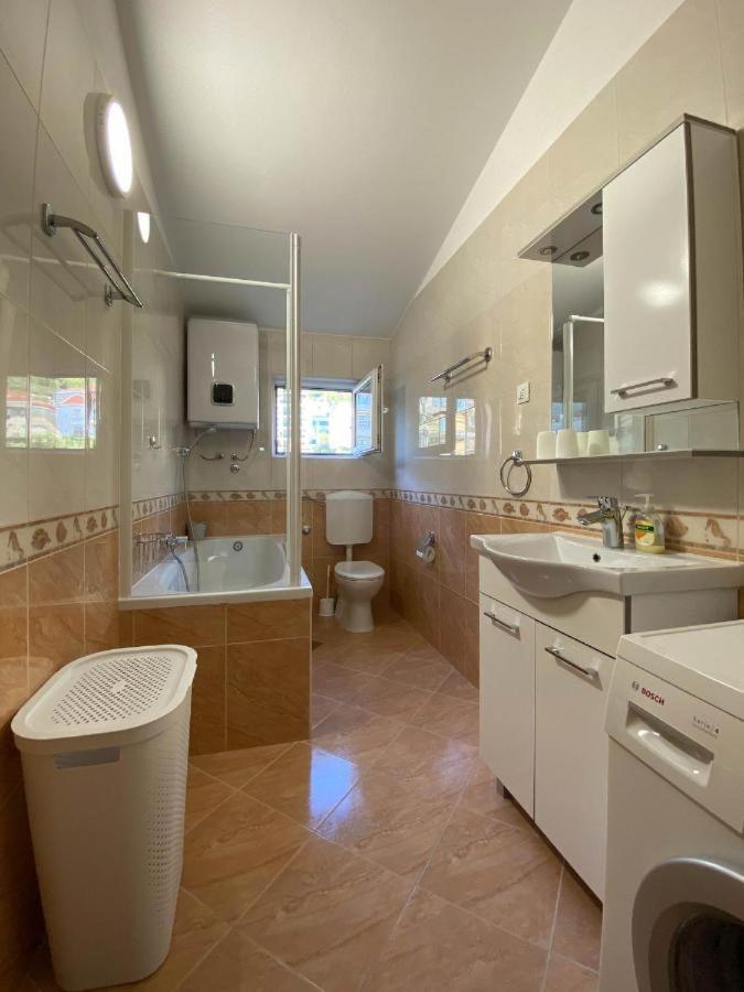 Apartman Ivan Hotel Makarska Exterior foto