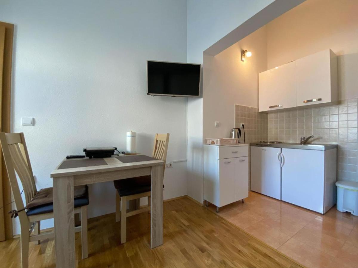 Apartman Ivan Hotel Makarska Exterior foto